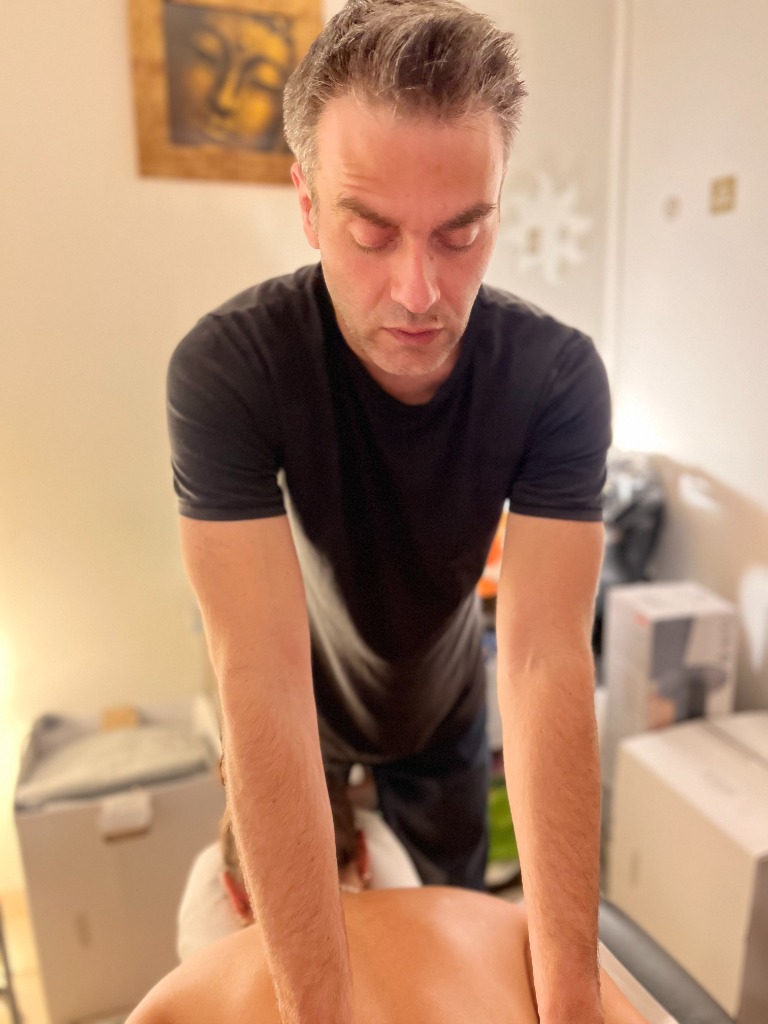 photo seance Anthony GUGLIOTTA Shiatsu