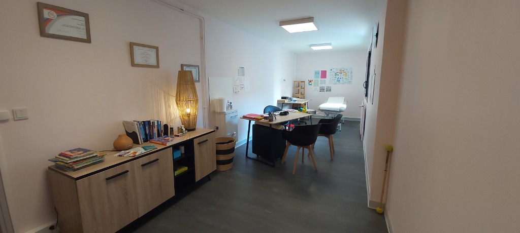 photo cabinet Helene Redon