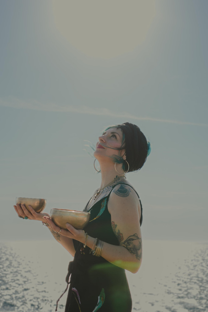 photo portrait Amandine volpi sonothérapie & Reiki