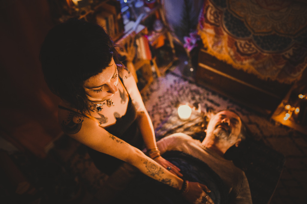 photo seance Amandine volpi sonothérapie & Reiki