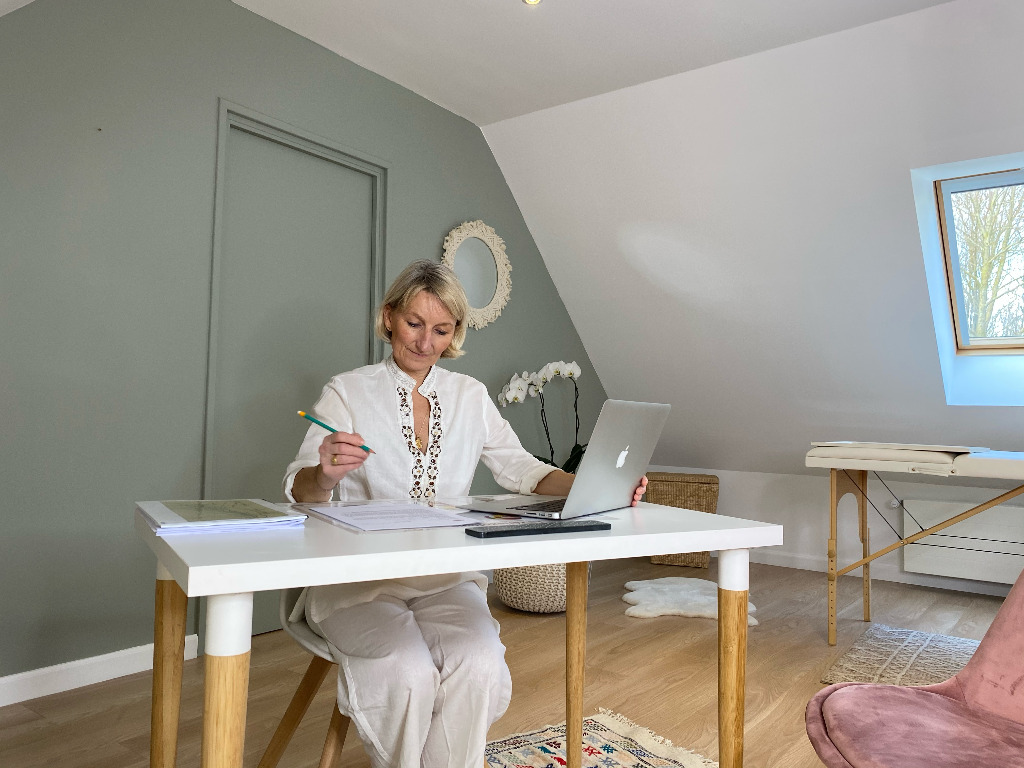 photo portrait Anne Boulogne Yoga & Réflexologie