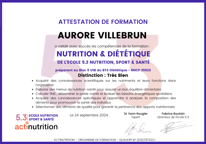 photo diplome Aurore Villebrun