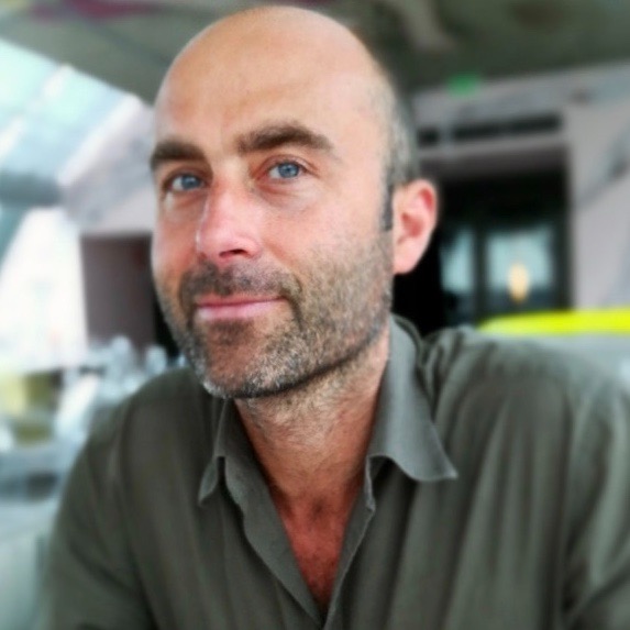 photo portrait Éric Michel