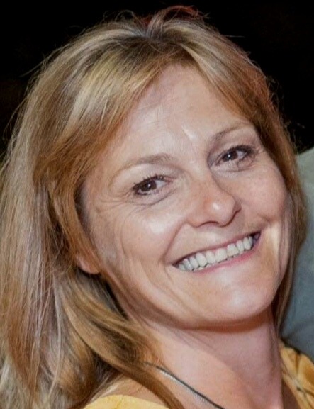 photo portrait Spécialisée en perte de poids et sevrage tabagique