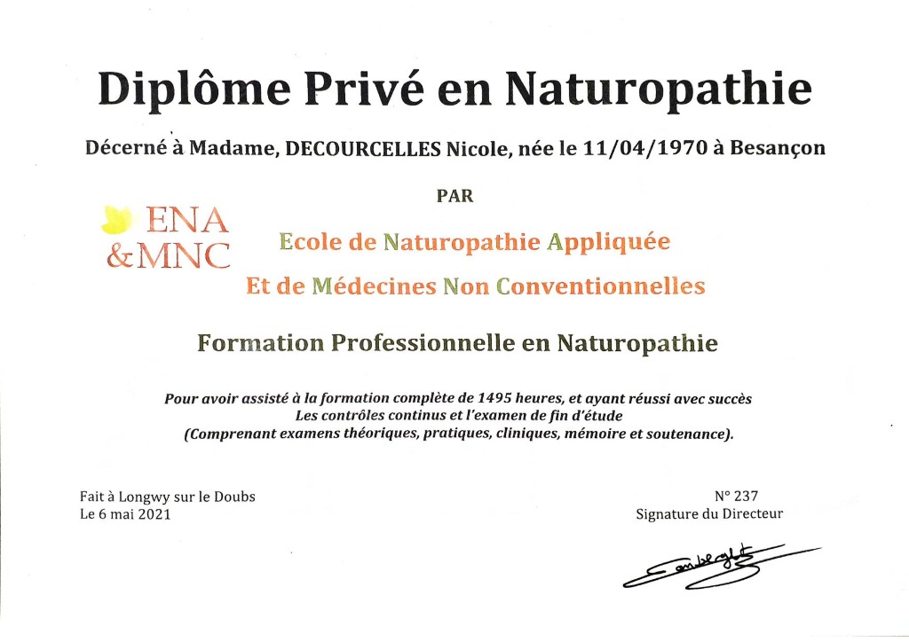 photo diplome Decourcelles Nicole