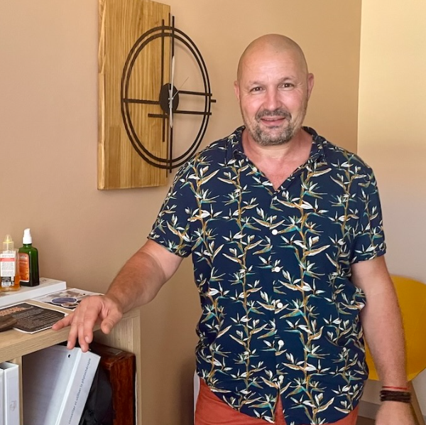 Jean-Marc Démesure Rebouteux & Magnétiseur