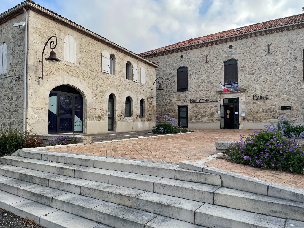 photo activite Jean-Marc Démesure Rebouteux & Magnétiseur