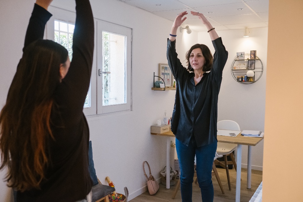 photo seance Céline CHIBON : sophrologie, hypnose, pnl,