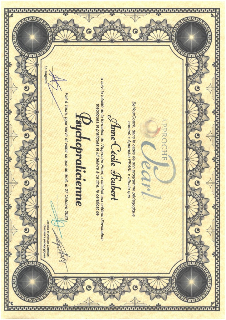 photo diplome Anne-Cécile FOUBERT