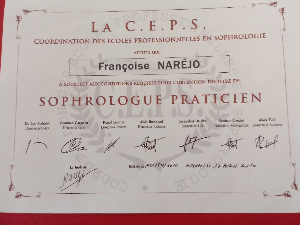 photo diplome NAREJO Françoise