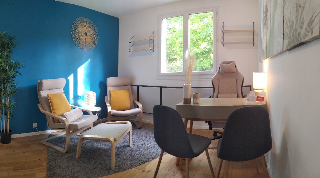 photo cabinet Emilie DEYBACH 