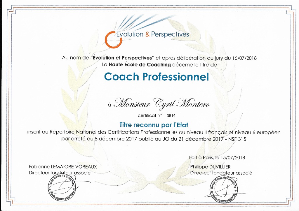 photo diplome Cyril Montero