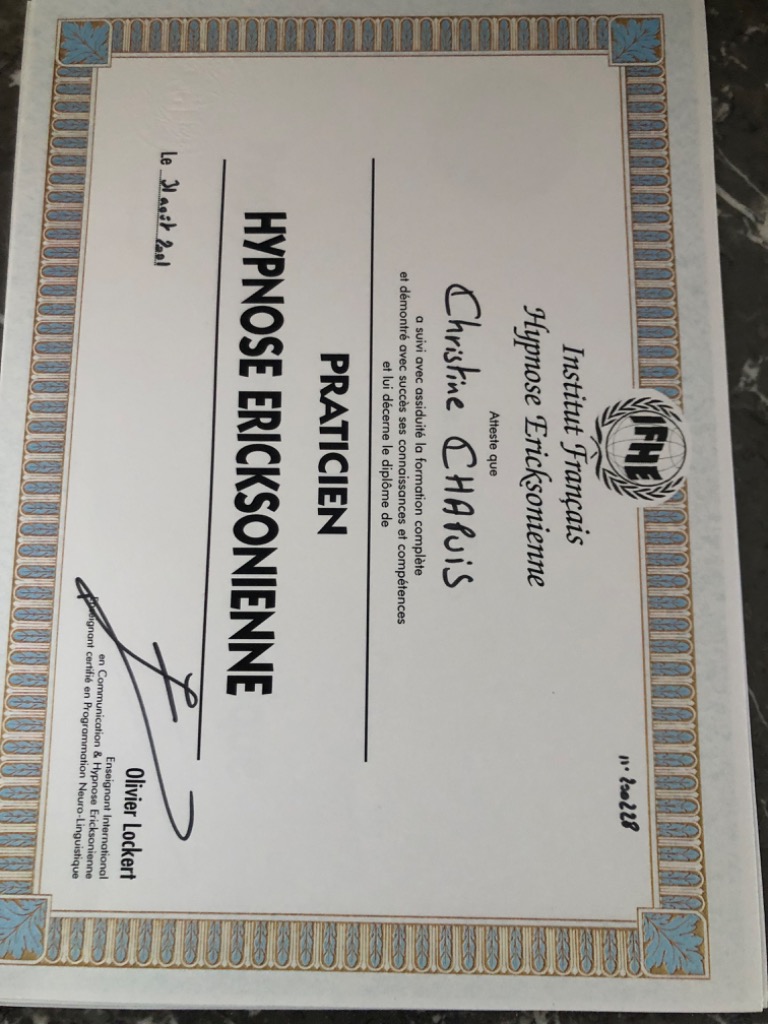 photo diplome Christine MILLET CHAPUIS