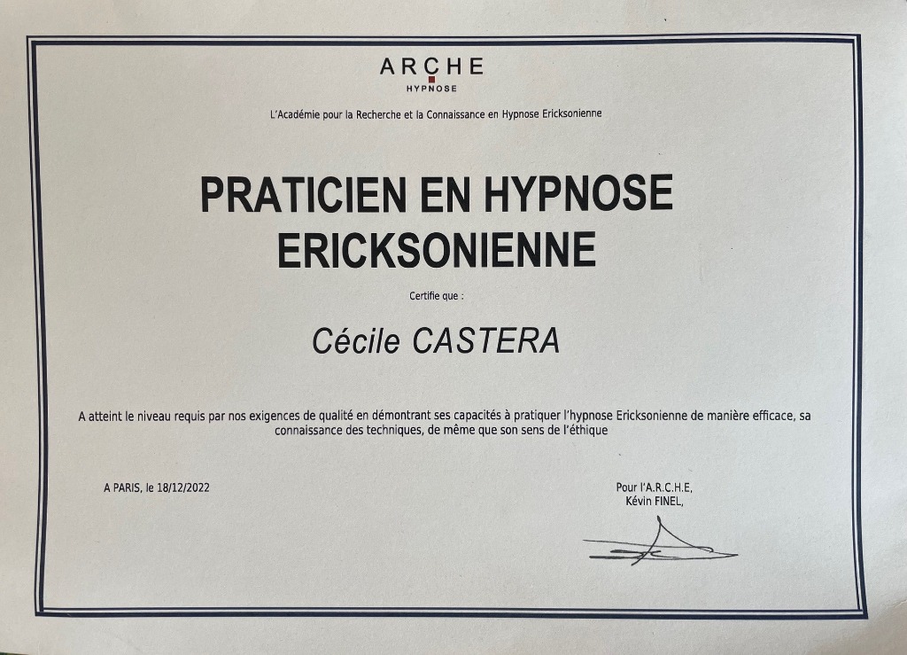 photo diplome Cécile Atelier Shiatsu