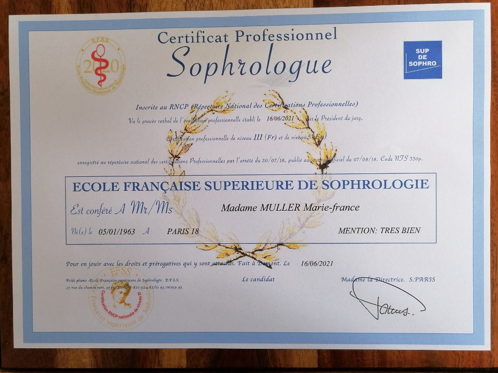 photo diplome Marie-France MULLER