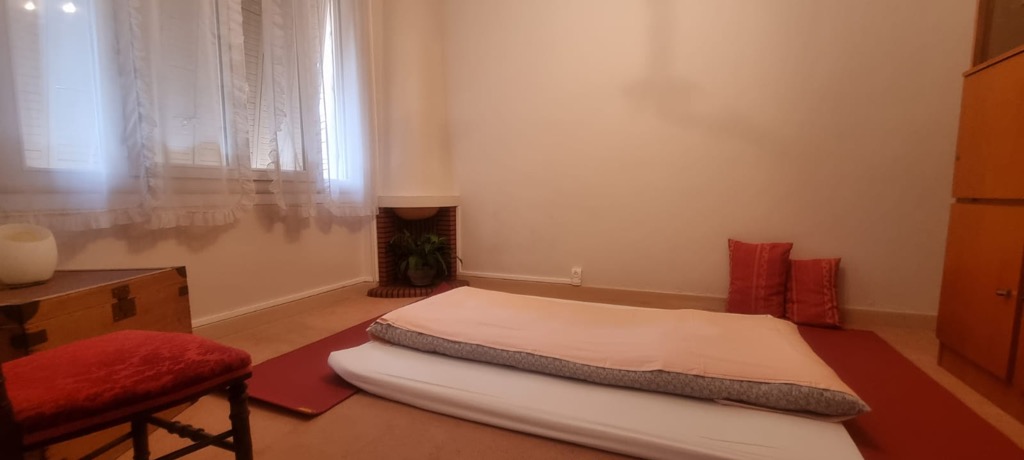 photo cabinet Hélène Hourtané