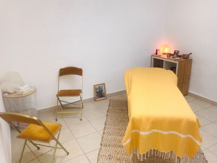 photo cabinet Julie DESVEAUX