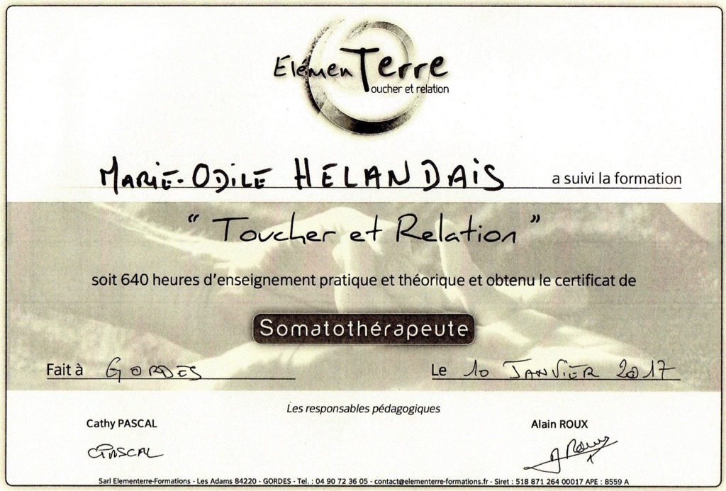 photo diplome HELANDAIS Marie-Odile