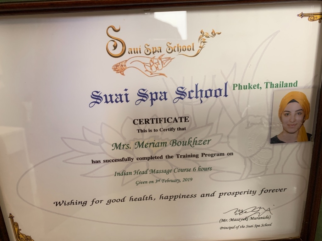 photo diplome Meriam boukhzer 