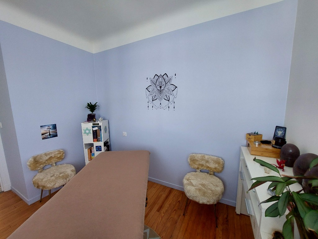 photo cabinet LY REIKI YOGA