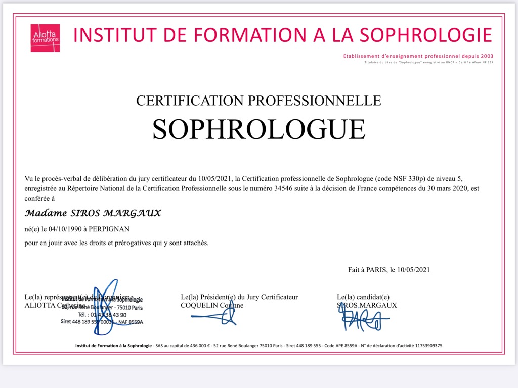 photo diplome Margaux SIROS 