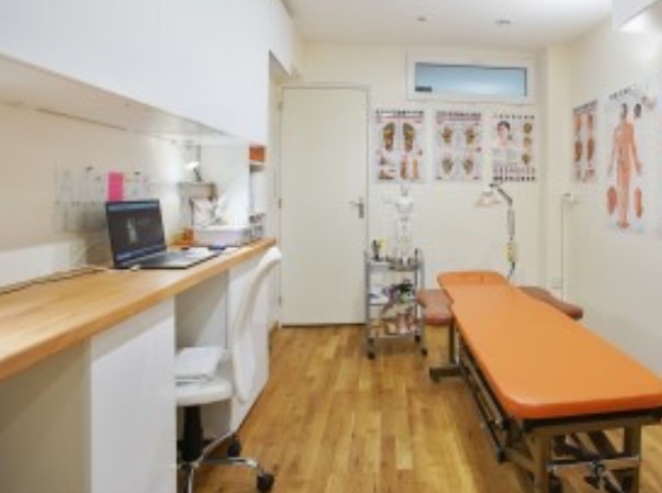 photo cabinet Ana Judith Acero