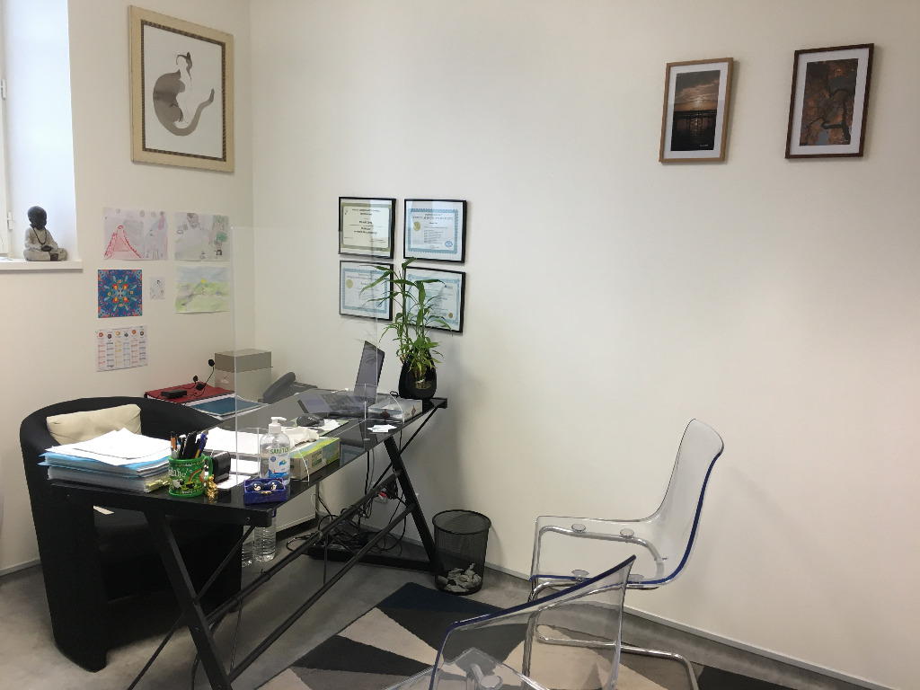 photo cabinet Doré Mickael