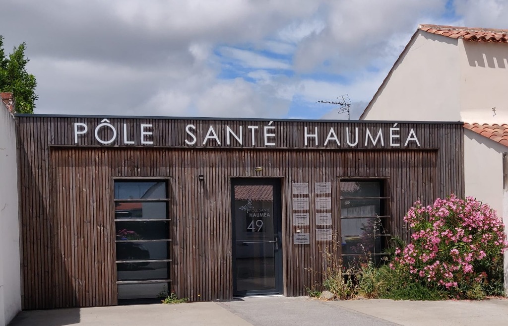 photo cabinet Claudia ROUSSET