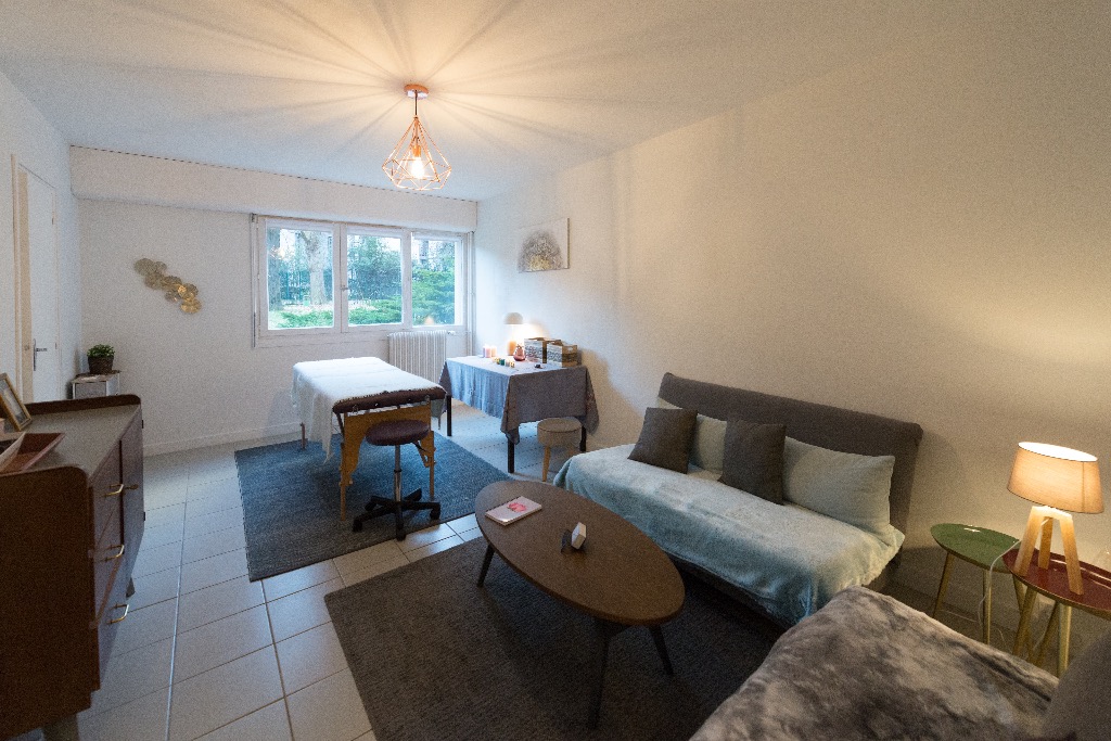 photo cabinet Estelle Lavenant Poulet