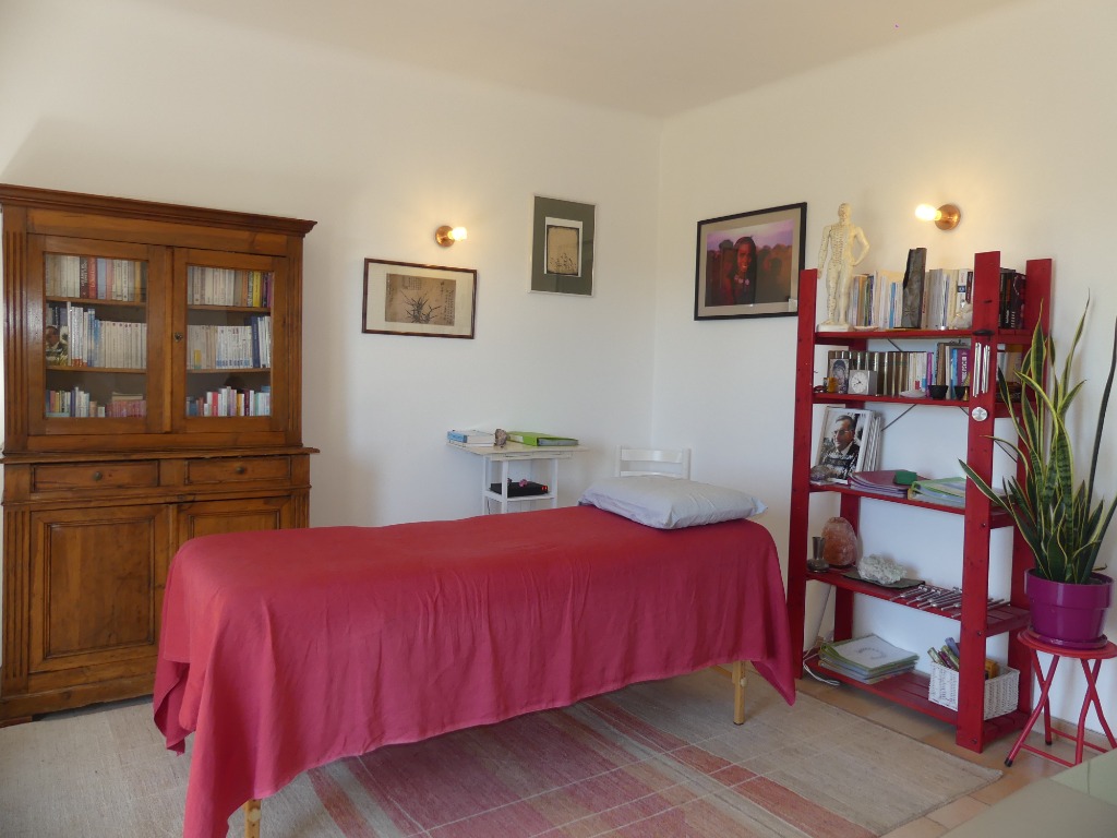 photo cabinet FRANCOISE GOMBAULT