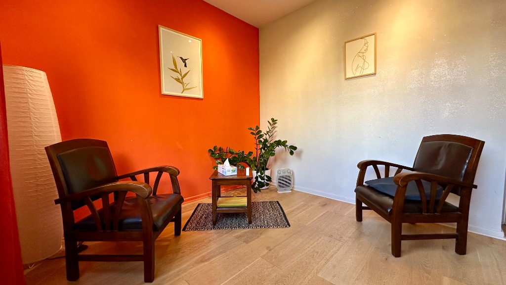 photo cabinet Aline Jacomet - Lien de Vie