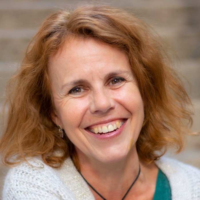 photo portrait Aline Jacomet - Somatothérapie - EMDR - Hypnose