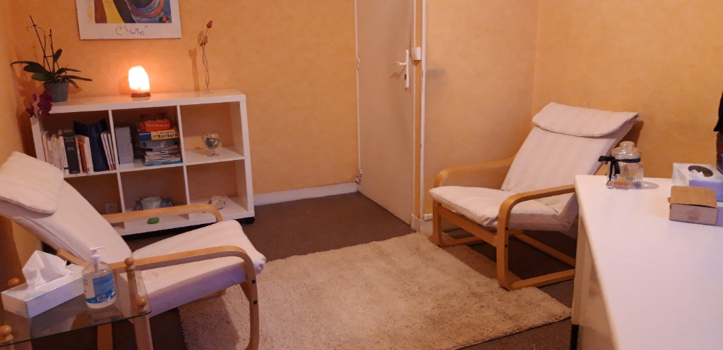 photo cabinet Annick Auzou