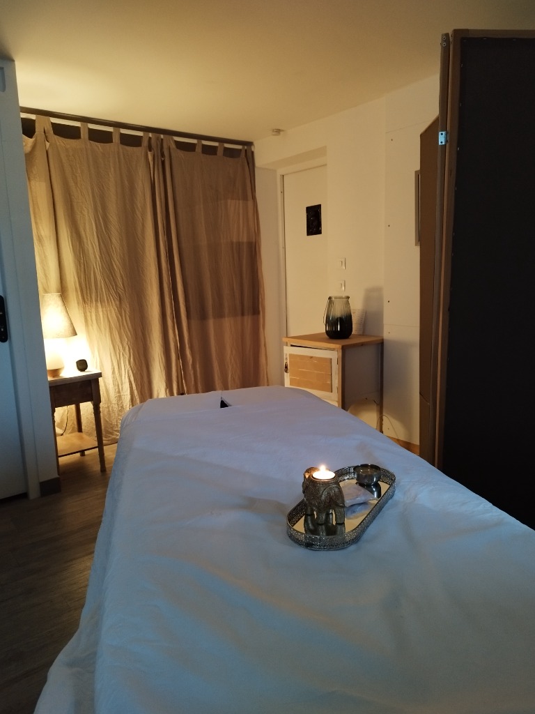 photo cabinet Ayélé Plédit