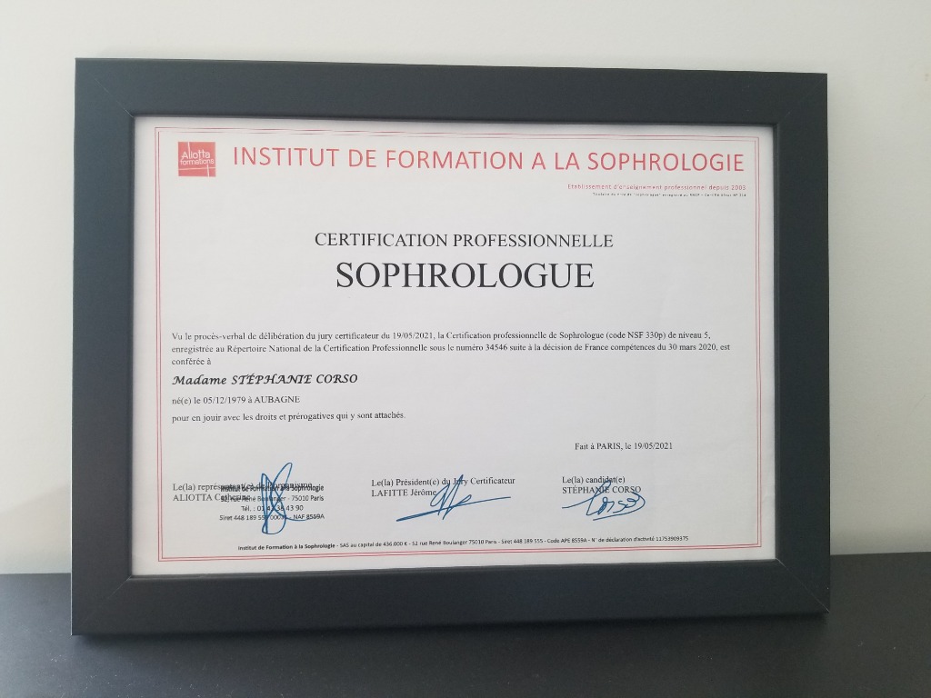 photo diplome stéphanie CORSO