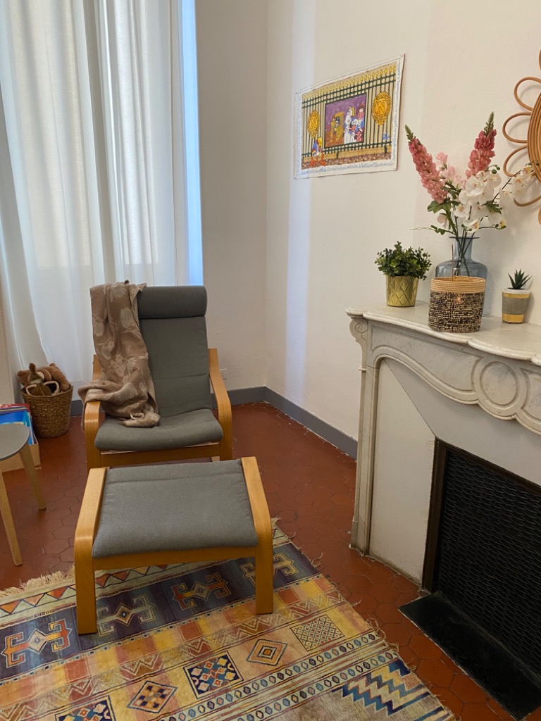 photo cabinet Messaouda Meziane