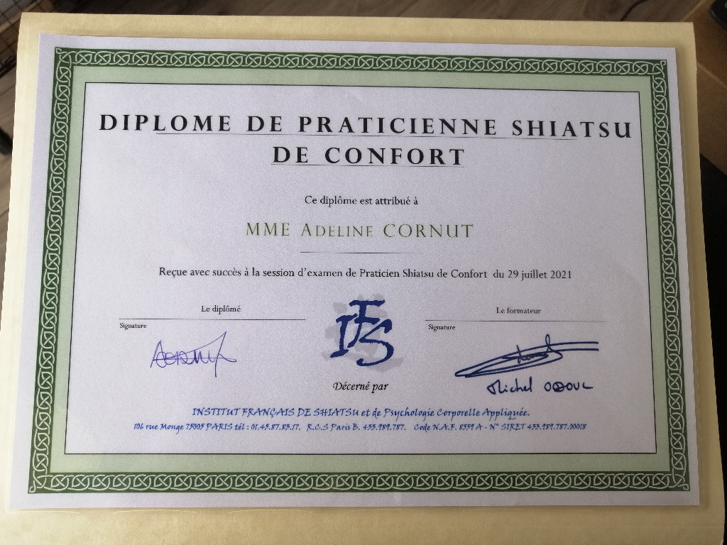 photo diplome Adeline Cornut