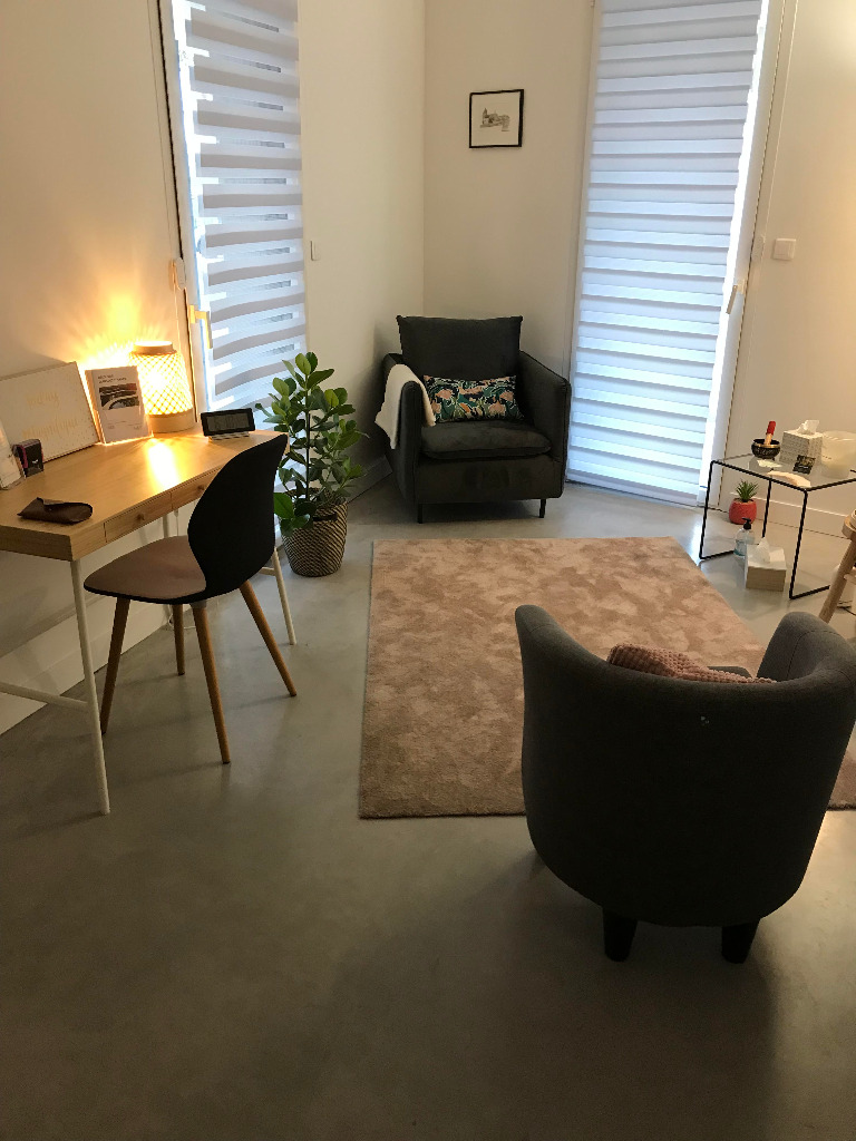 photo cabinet Sandrine Hugues Carbou Sophro-active