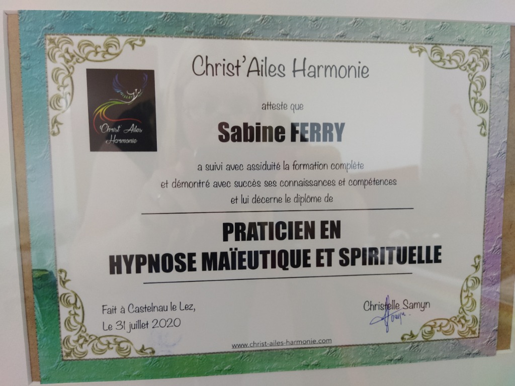 photo diplome FERRY SABINE