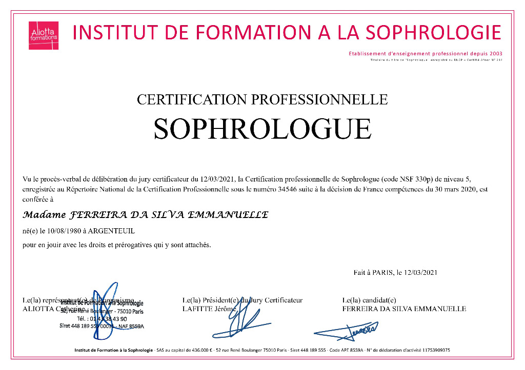 photo diplome Emmanuelle FERREIRA