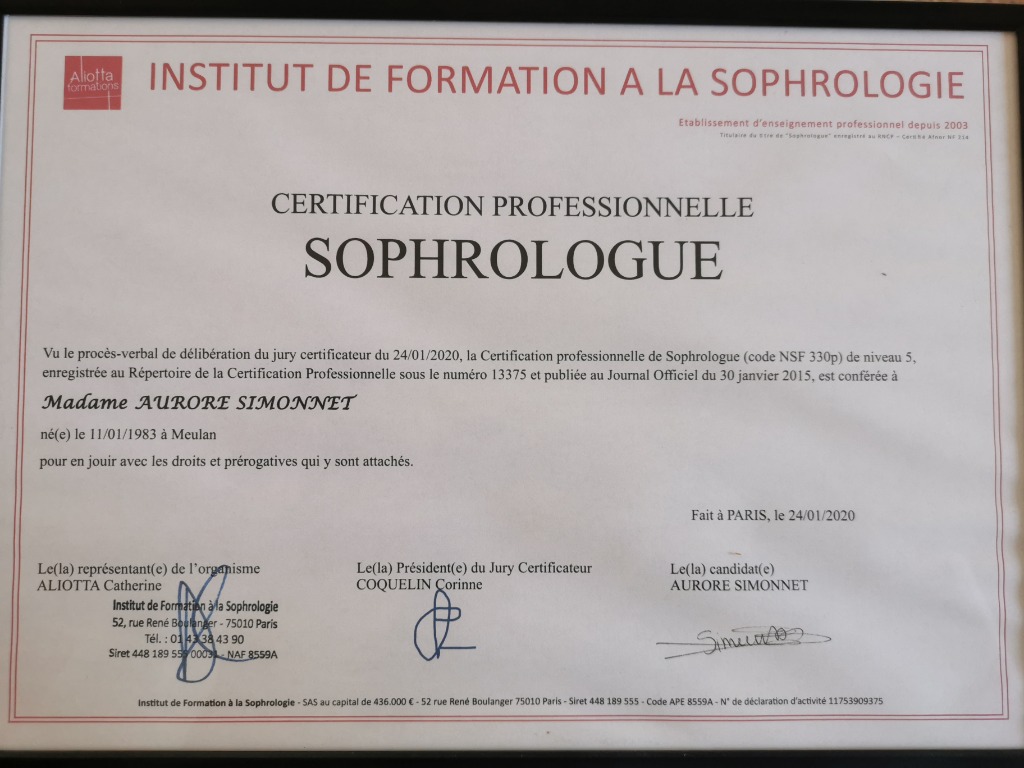 photo diplome Aurore Simonnet