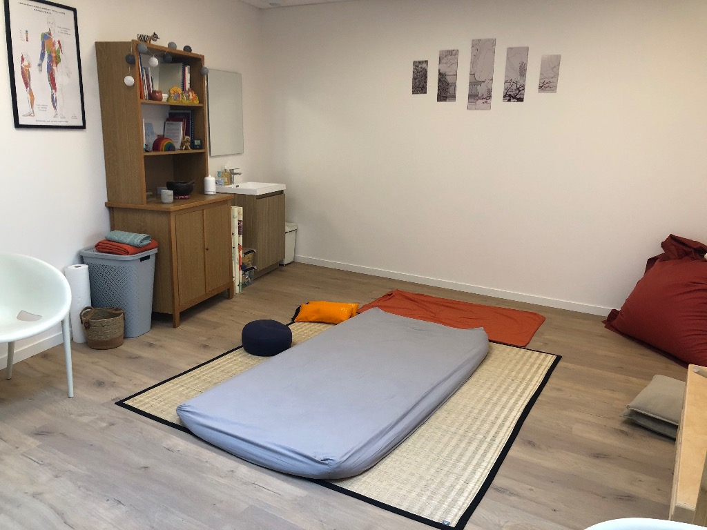 photo cabinet Shiatsu San