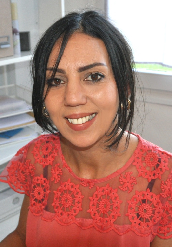 photo portrait NORA AHBCHANE SOPHROLOGUE