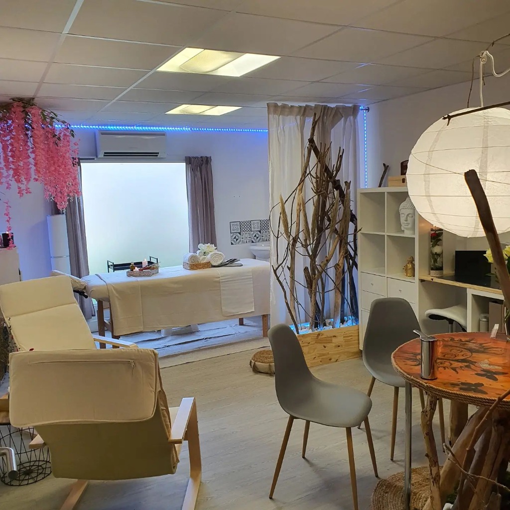 photo cabinet Tony Miguel DA COSTA