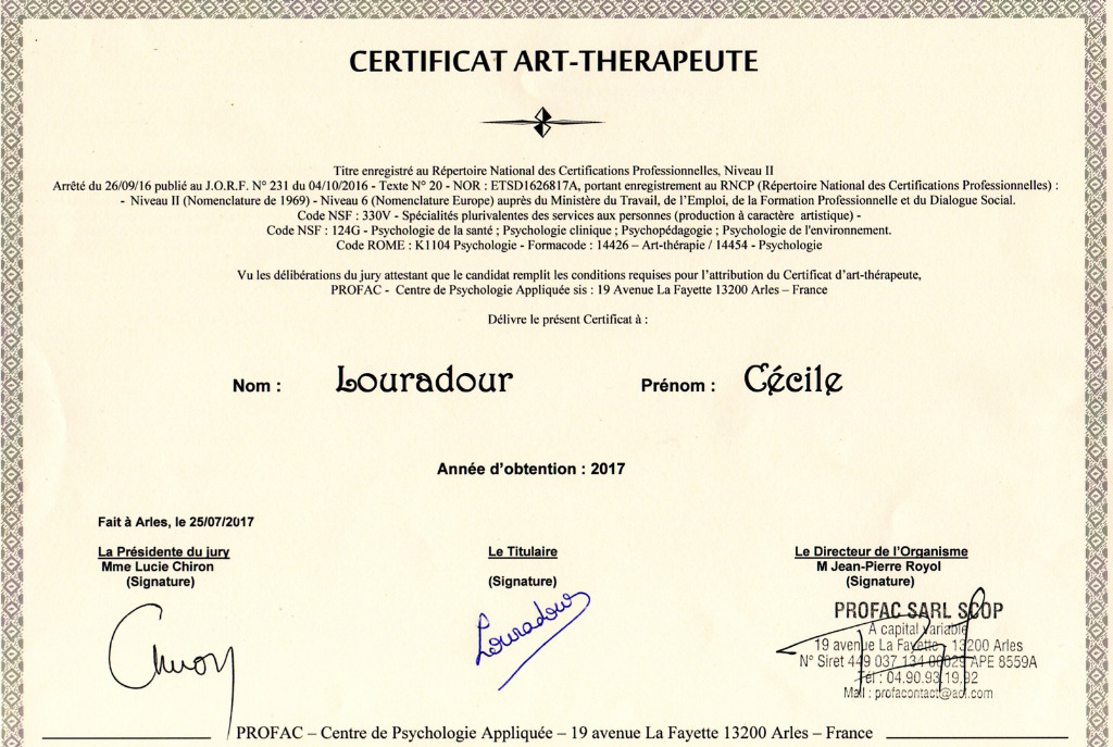 photo diplome Cecile LOURADOUR