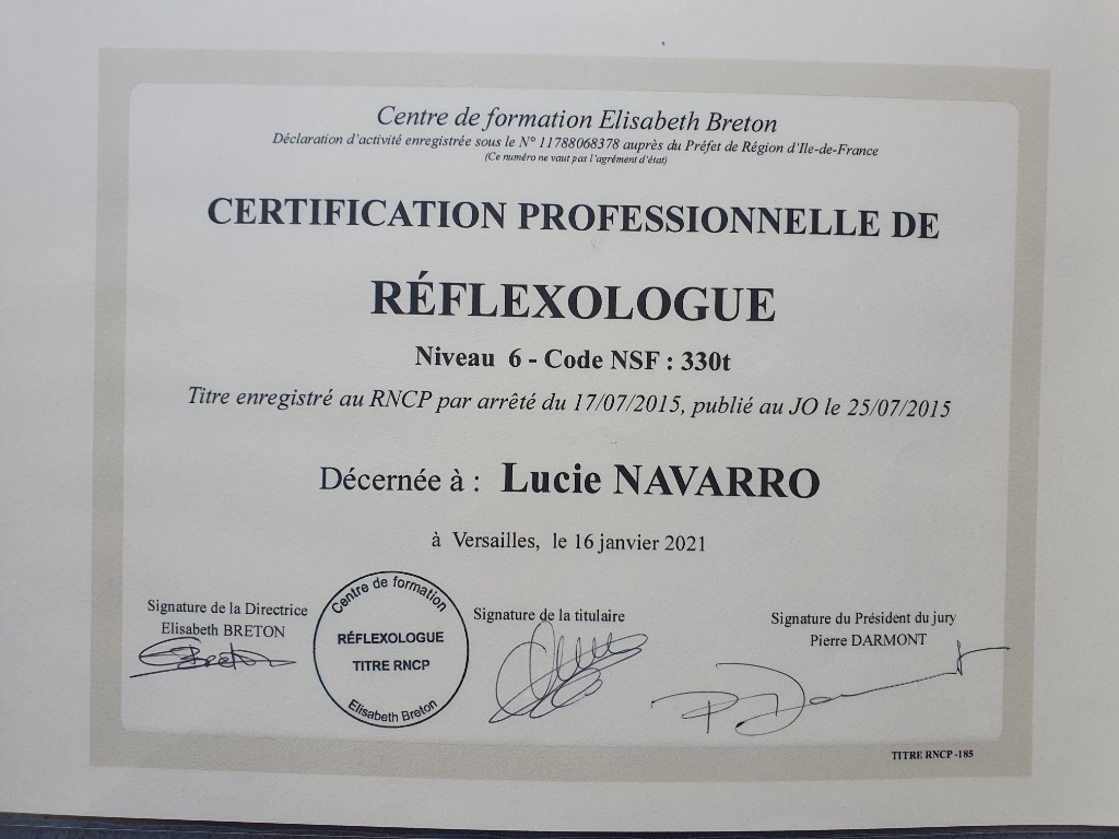 photo diplome Navarro Lucie