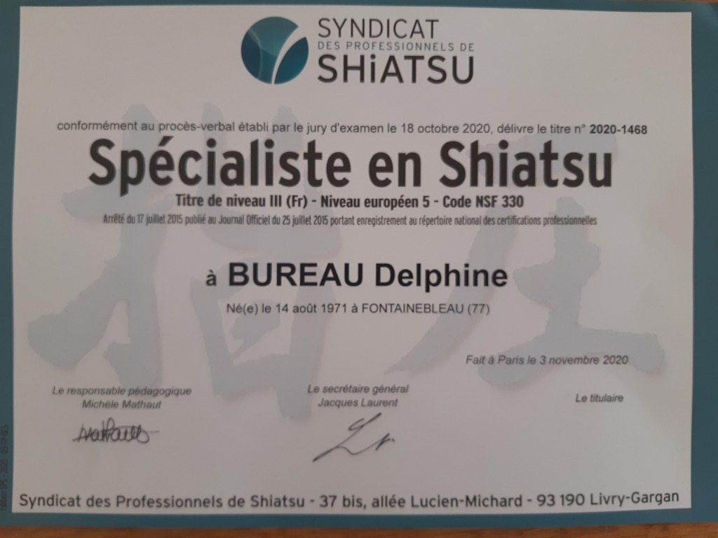 photo diplome Delphine Bureau