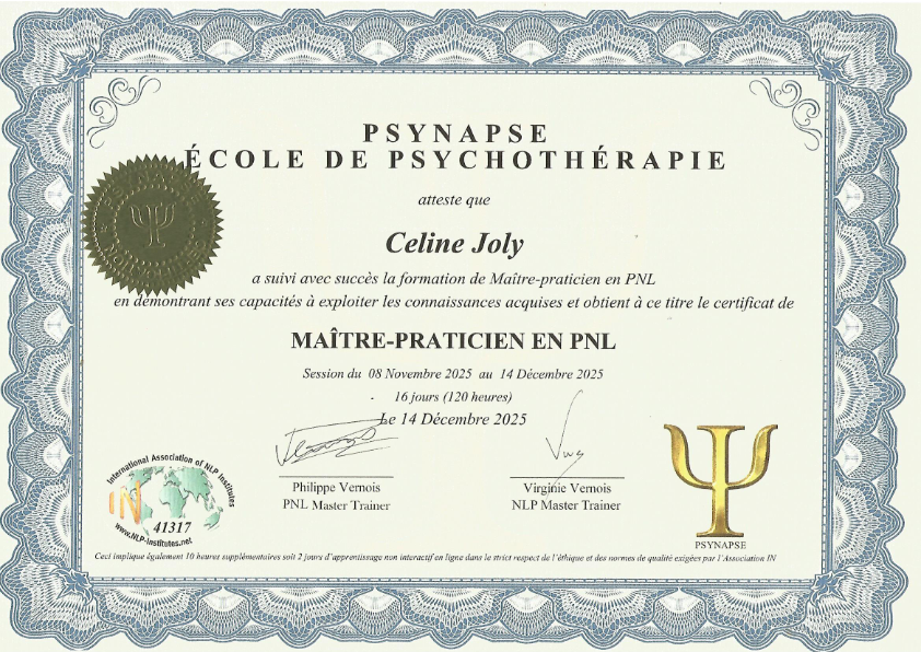 photo diplome Céline JOLY