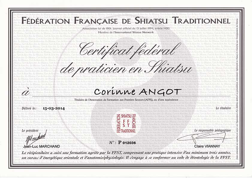 photo diplome Corinne Angot