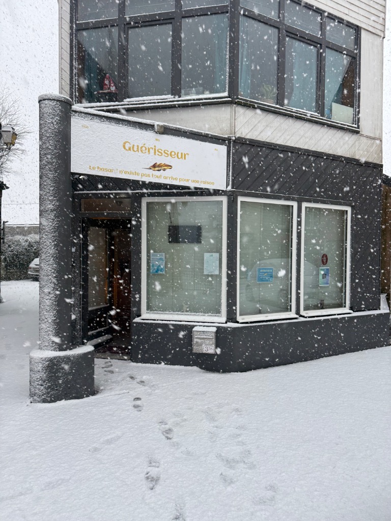 photo cabinet Guérisseur Julien Lecart